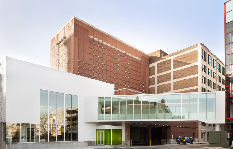 New Entrance to Theatres (Dodge Court)